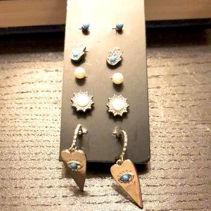 Hamsa protective eye earring set (5)